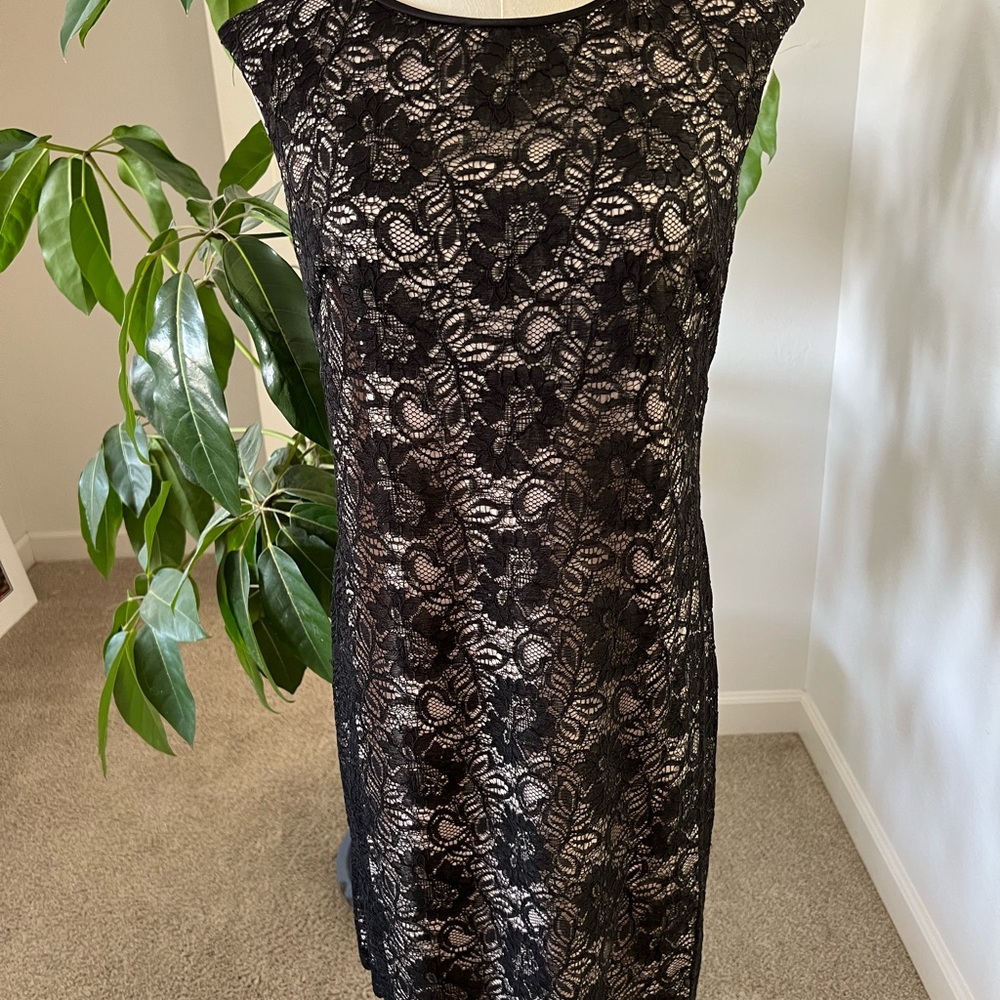 Lace Overlay Black Sheath Cocktail / Wiggle Dress (Sz 8)